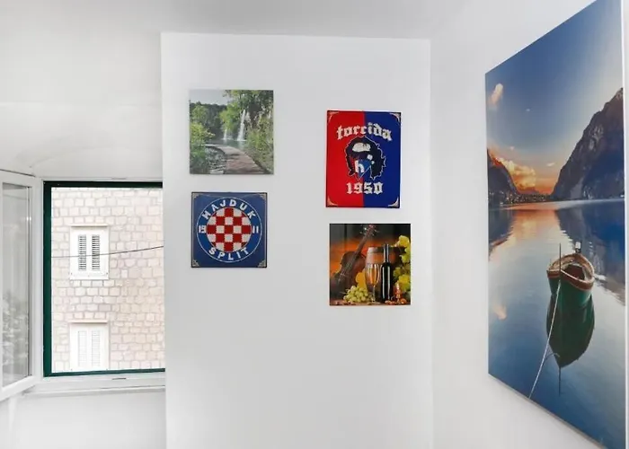 Duje شقة سبليت