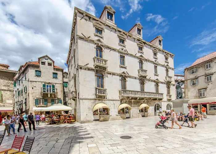 Duje شقة سبليت